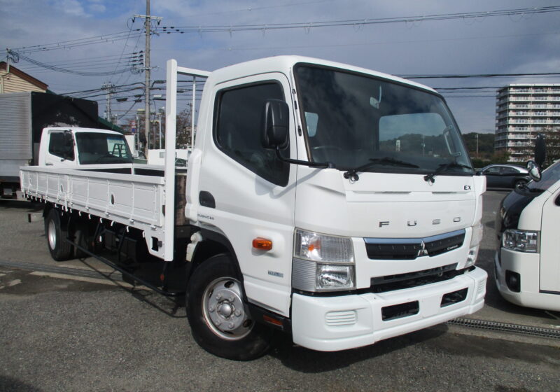 平成28年式　三菱/キャンター　積載4.4トン　増トン！　６２００ボディ！　平車　6速ＡＴ/高床　床板アピトン/ETC/床フック/ロープ穴/坂道発進補助装置/アオリ開閉補助装置（ラクラク君）/左電格ミラー　荷台塗装　荷寸619-212-40　★お問い合わせ番号：0060★