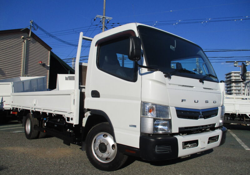 平成30年式　三菱/キャンター　積載2トン　ワイドロング　5速MT/全低床　荷寸433-208-36　1ナンバー　地上高：93cm　タイヤサイズ：205/75R16　お問い合わせ番号1313