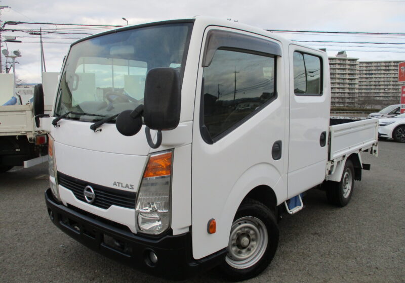 平成26年式　日産/アトラス　積載1.2トン　Wキャブ　全低床/5速MT　荷寸210/160/24　乗車定員3人　 地上高：83cm　・前輪タイヤサイズ：175/80R15・後輪タイヤサイズ：215/65R15   ★お問い合わせ番号：1921★