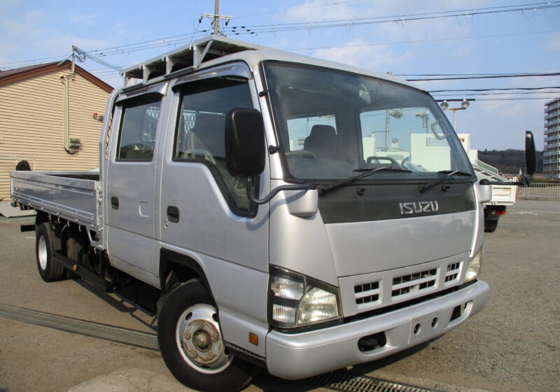 平成18年式 いすゞ エルフ 積載2.75トン Wキャブ ワイドロング　5速MT 高床　荷寸396/192/38　7人乗り　・床板鉄板・床フック計7カ所・左電格ミラー・アオリチェーン・坂道発進補助装置・ABS・ノンターボ 　130馬力 　★お問い合わせ番号3900★