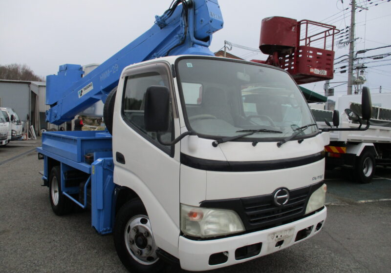 平成19年式　日野　デュトロ　作業床12m　高所作業車　バケット200kg　積載150kg　作業半径9.8ｍ　自動格納　5速MT　高床　アワーメーター4879.1ｈ　タダノ製　AT-121TG　FRPバケット　左電格ミラー　ETC　ドライブレコーダー　★お問い合わせ番号：5089★