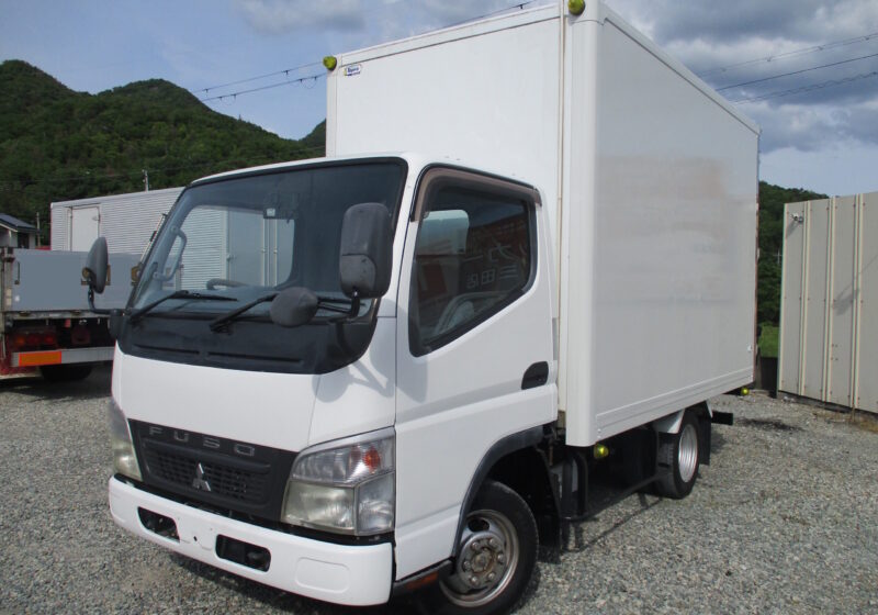 平成20年式 三菱 キャンター 積載1.4トン パネルバン 荷寸335/175/203 全低床 AT 東プレ製 ラッシングレール左右1段 リア3枚観音扉 床板ステン バックカメラ ★お問い合わせ番号 0222★