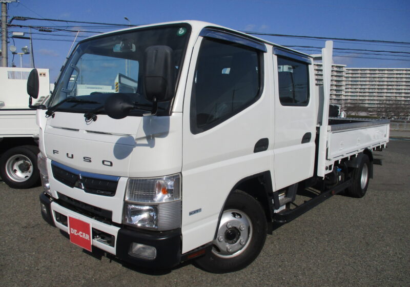 平成30年式　三菱/キャンター　積載2トン　Wキャブ　ロング　平ボディ　全低床/5速MT　床板鉄板/リアヒーター/ロープ穴/ETC/左電格ミラー/アオリ上アルミ縞板カバー　荷寸329-179-38　★お問い合わせ番号：0228★