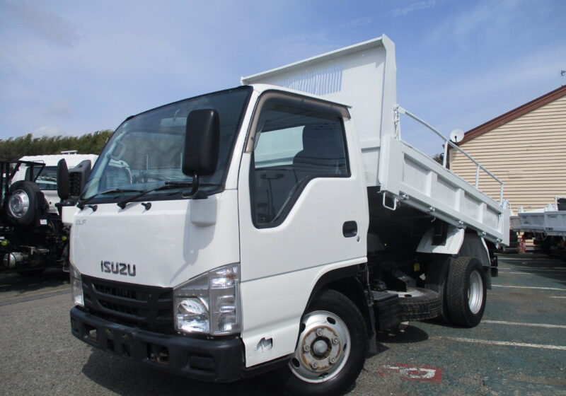 平成27年式　いすゞ　エルフ　積載3トン　強化ダンプ　新明和製　全低床　6速MT　荷寸305-158-37　コボレーン　ピン加工2箇所　坂道発進補助装置　ロープフック　★お問い合わせ番号：2947★