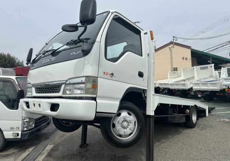 平成15年式　いすゞ/エルフ　積載2トン　積載車/日新工業製　ハイジャッキ　高床/6速MT　ETC/左電格ミラー/リモコン/アイドリングストップ/ロープフック/荷台塗装　荷寸427cm(全長643.5cm)-203cm/あゆみ部分長さ216.5cm　★お問い合わせ番号：2270★