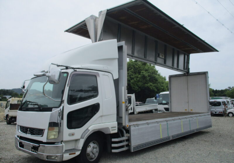 平成19年式 三菱ファイター 積載2.1トン アルミウイング MT 荷寸721.5/231/232 パブコ製 床板アピトン ラッシングレール1段 床フック左右7箇所ずつ 引き出し式床フック左右3箇所ずつ 左電格ミラー ベッド メッキパーツ★お問い合わせ番号：5652★