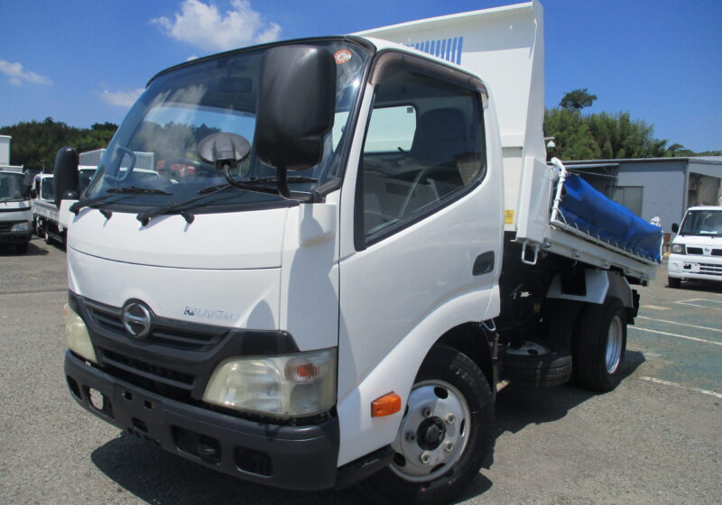 平成24年式 日野デュトロ 3トン 強化ダンプ 全低床 5MT コボレーン プロテクター補強 4ナンバー 荷寸305-158-37 極東製DD02-31 お問い合わせ番号2374