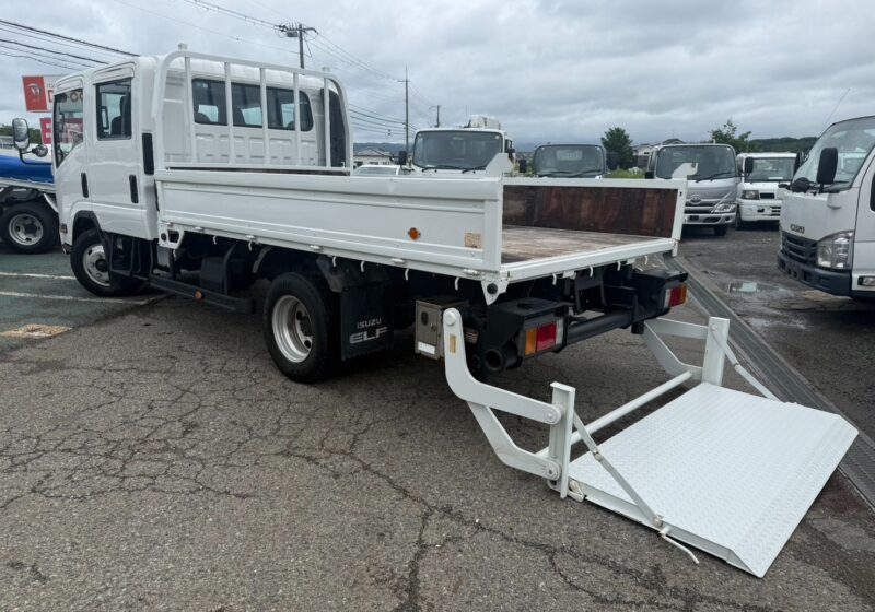 2.75トン Wキャブ アーム式パワーゲート 全低床 6速MT 昇降800kg 極東製 荷寸333/191/38 乗車定員7人 PG面:縦76(89)-横179 左電格ミラー 坂道発進補助装置 オーバーヘッドコンソール アイドリングストップ★お問い合わせ番号：5315★