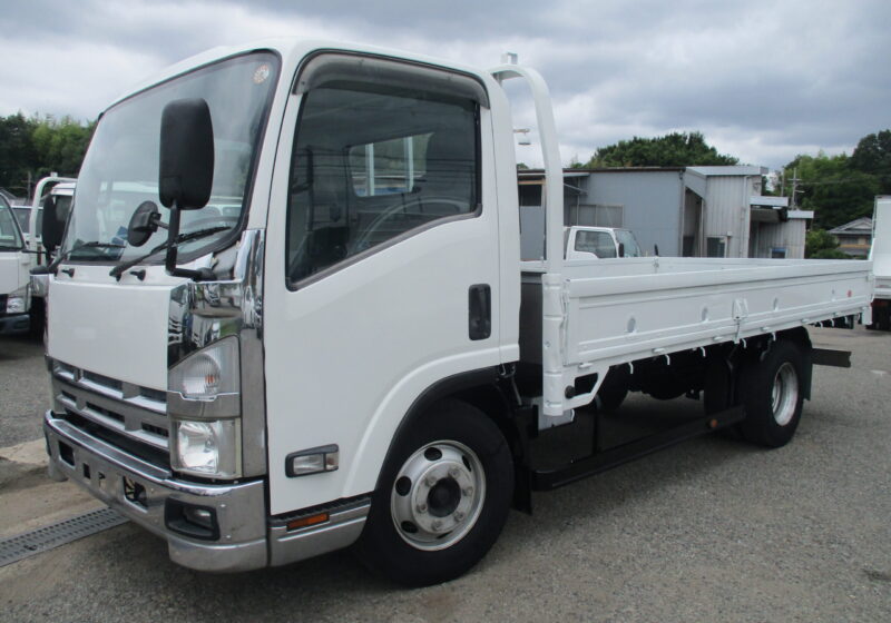 平成22年式 日産 アトラス 4.5トン ワイドロング 全低床 6速MT 荷寸435/207/38 床縞鉄板 ロープ穴左右4箇所対 床フック左右4箇所対 ETC ナビ 左電格ミラー アオリチェーン アオリ開閉補助装置 坂道発進補助装置★積載4.5トン、鉄ネタ増し！！★お問い合わせ番号：0186★