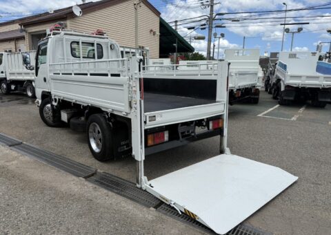 エルフ